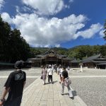 An image of Yahiko Shrine